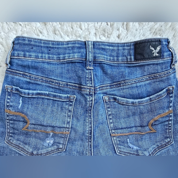 American Eagle Outfitters Hi-Rise Shortie Women's Blue Denim Shorts - Picture 7 of 9